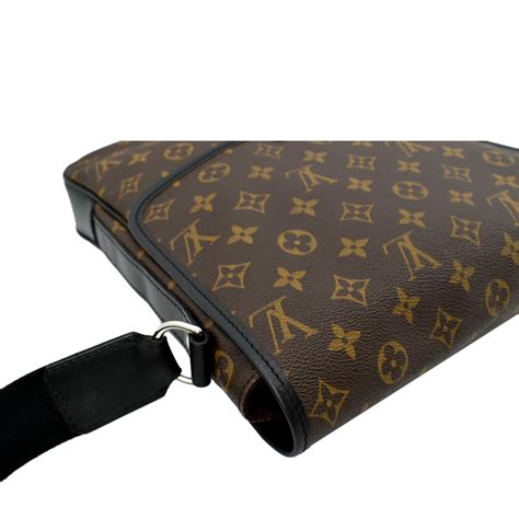 louis vuitton monogram macassar canvas bass mm